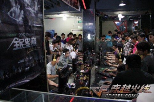 借其出色的 借其出色的