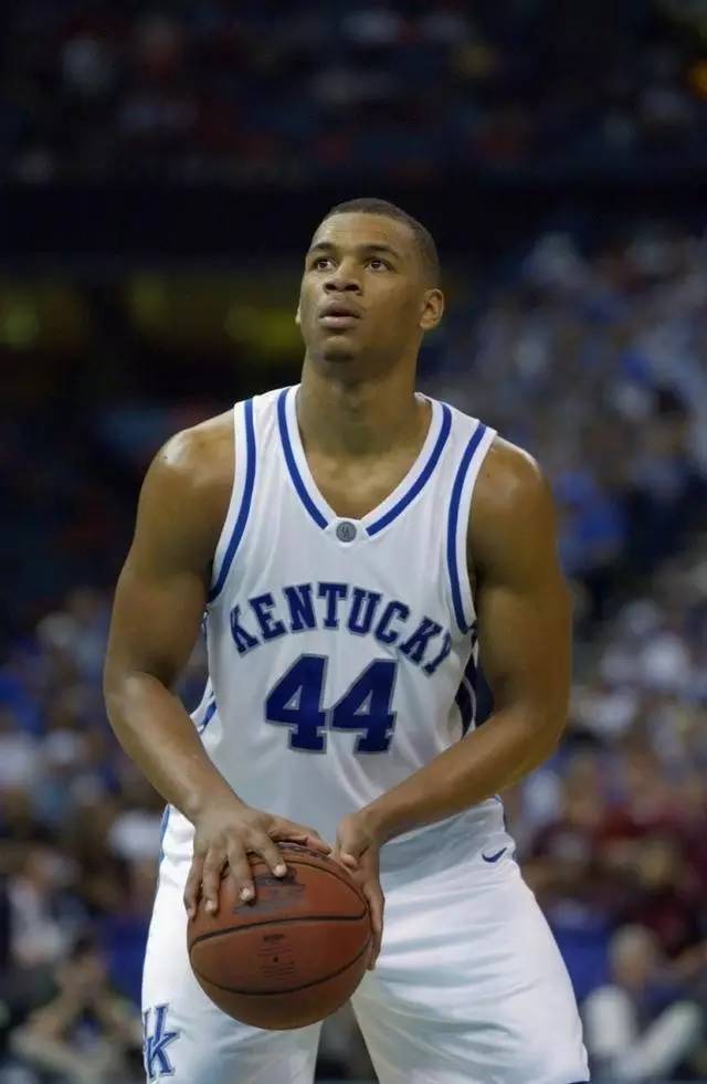 ce的全新 ce的全新