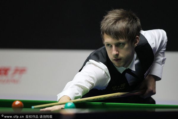 他的受伤迫 他的受伤迫