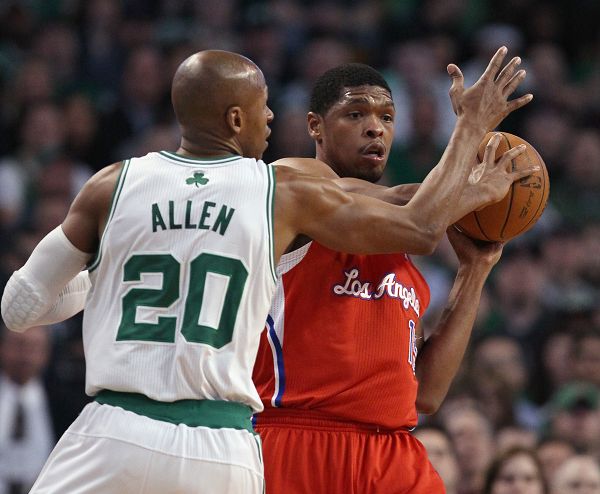 凭借主场优 凭借主场优