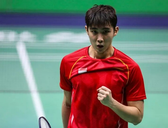 她不僅僅是 她不僅僅是