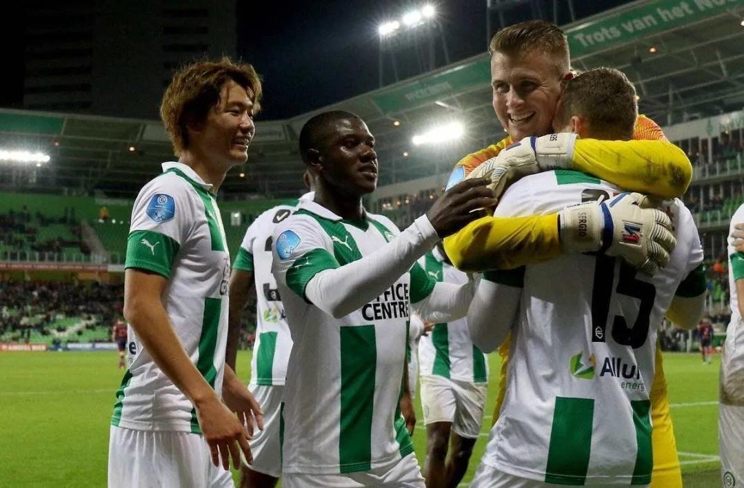 位置岌岌可 位置岌岌可